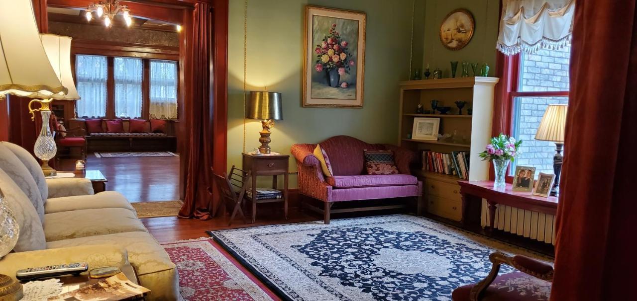Saravilla Bed & Breakfast アルマ エクステリア 写真